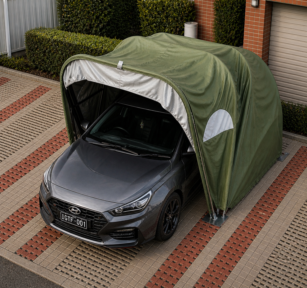 Retractable Outdoor Car Shelter